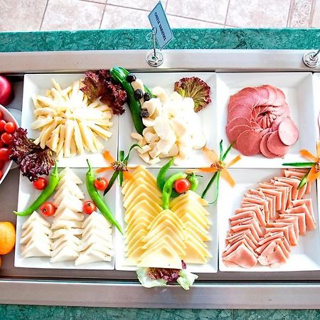 Azade Hotel Istanbul Bagian luar foto