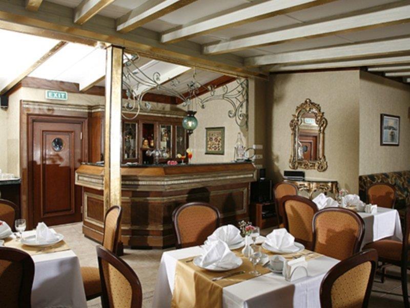 Azade Hotel Istanbul Bagian luar foto
