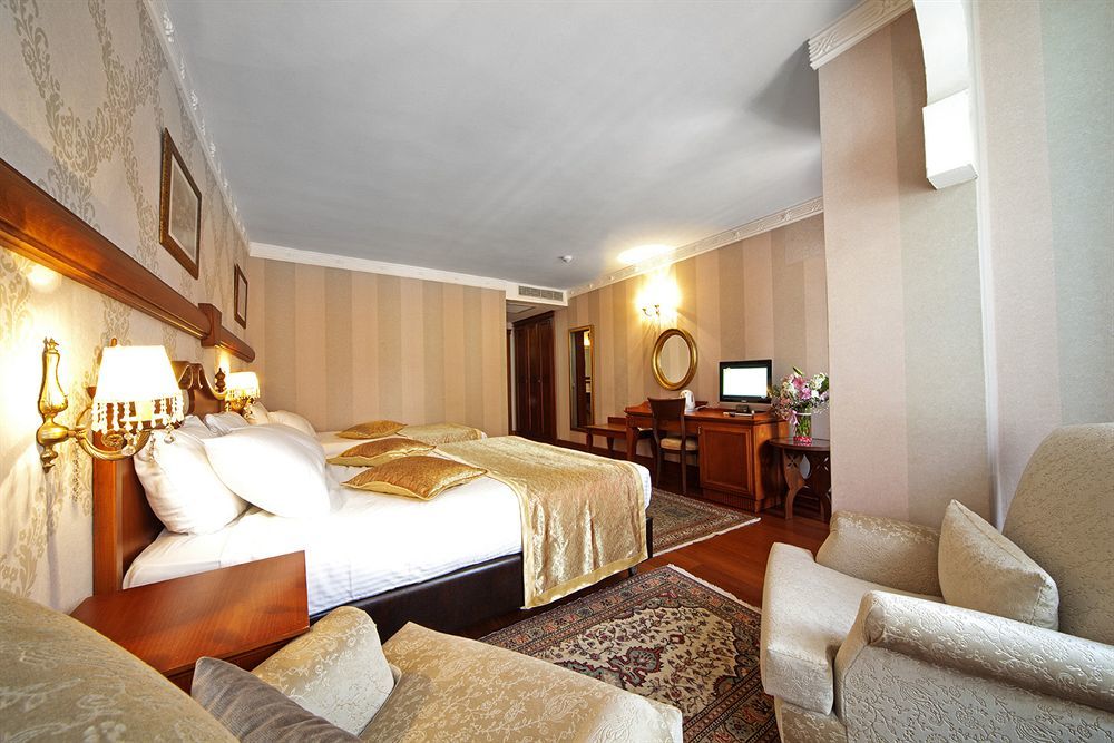 Azade Hotel Istanbul Bagian luar foto