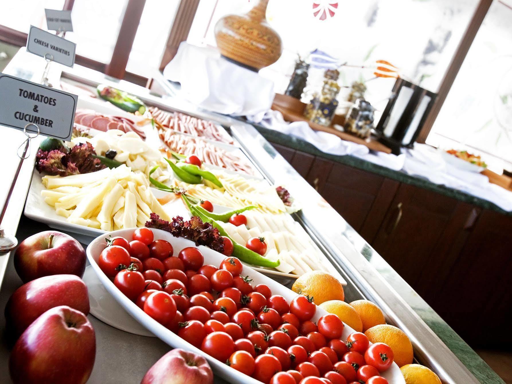 Azade Hotel Istanbul Bagian luar foto