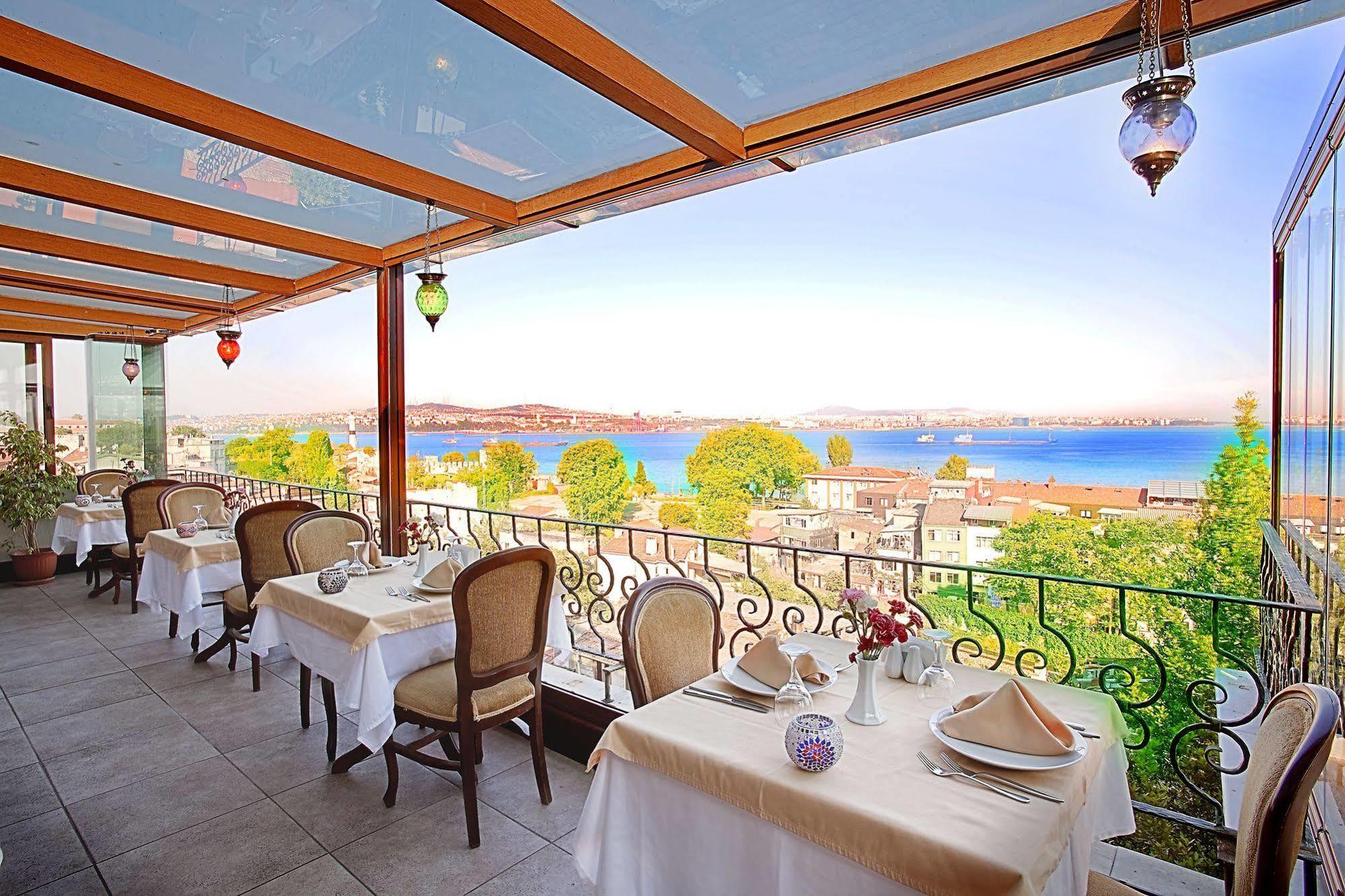Azade Hotel Istanbul Bagian luar foto