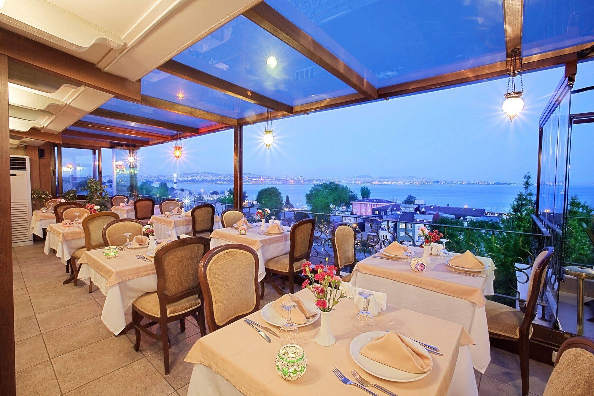 Azade Hotel Istanbul Bagian luar foto