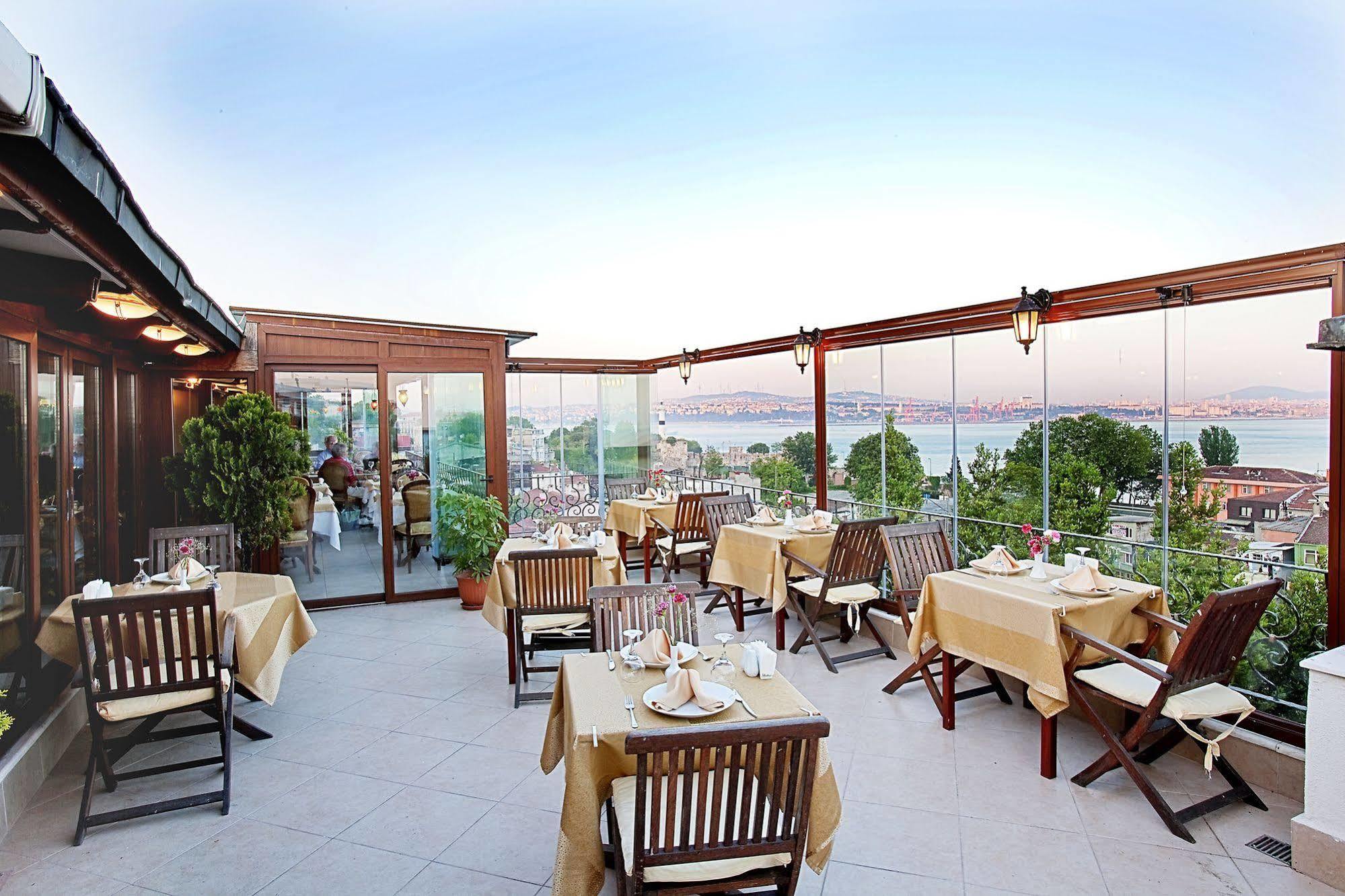 Azade Hotel Istanbul Bagian luar foto
